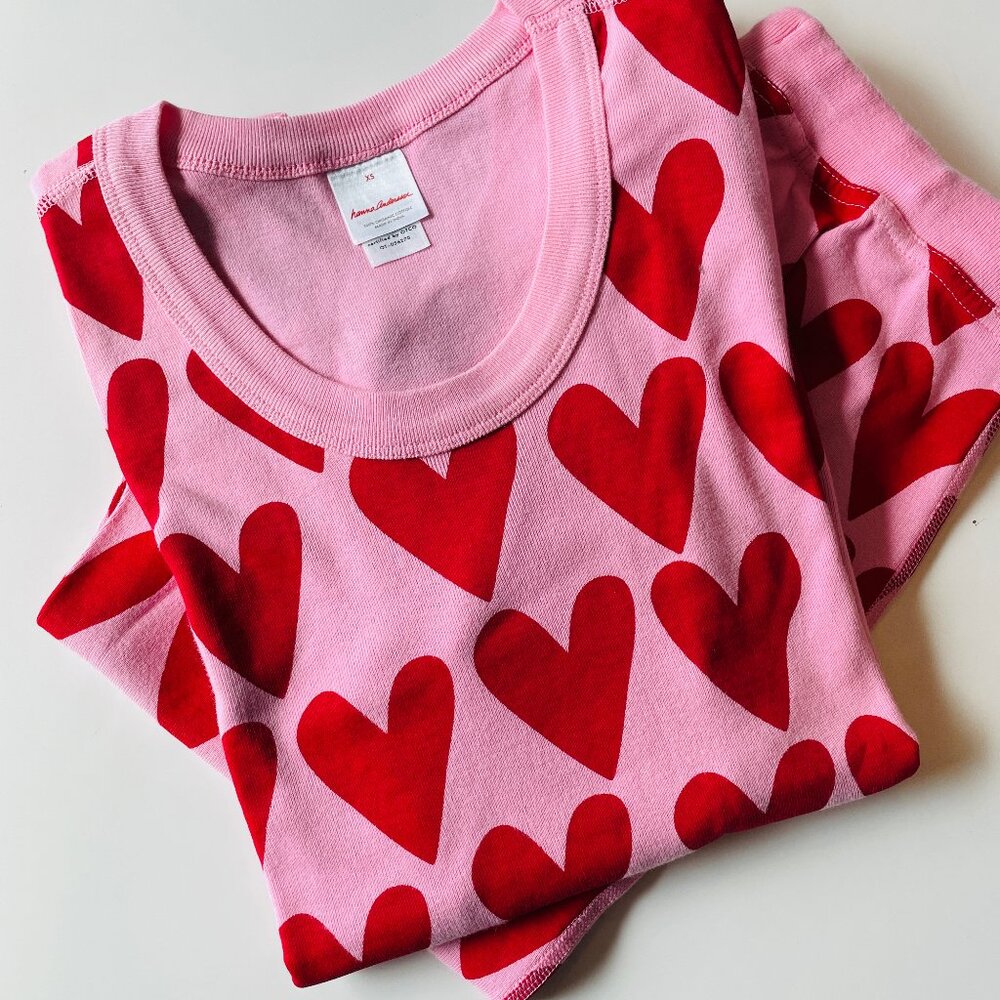NWOT Hanna Andersson Valentine Heart Pajamas Set (Top and Bottom) Size XS